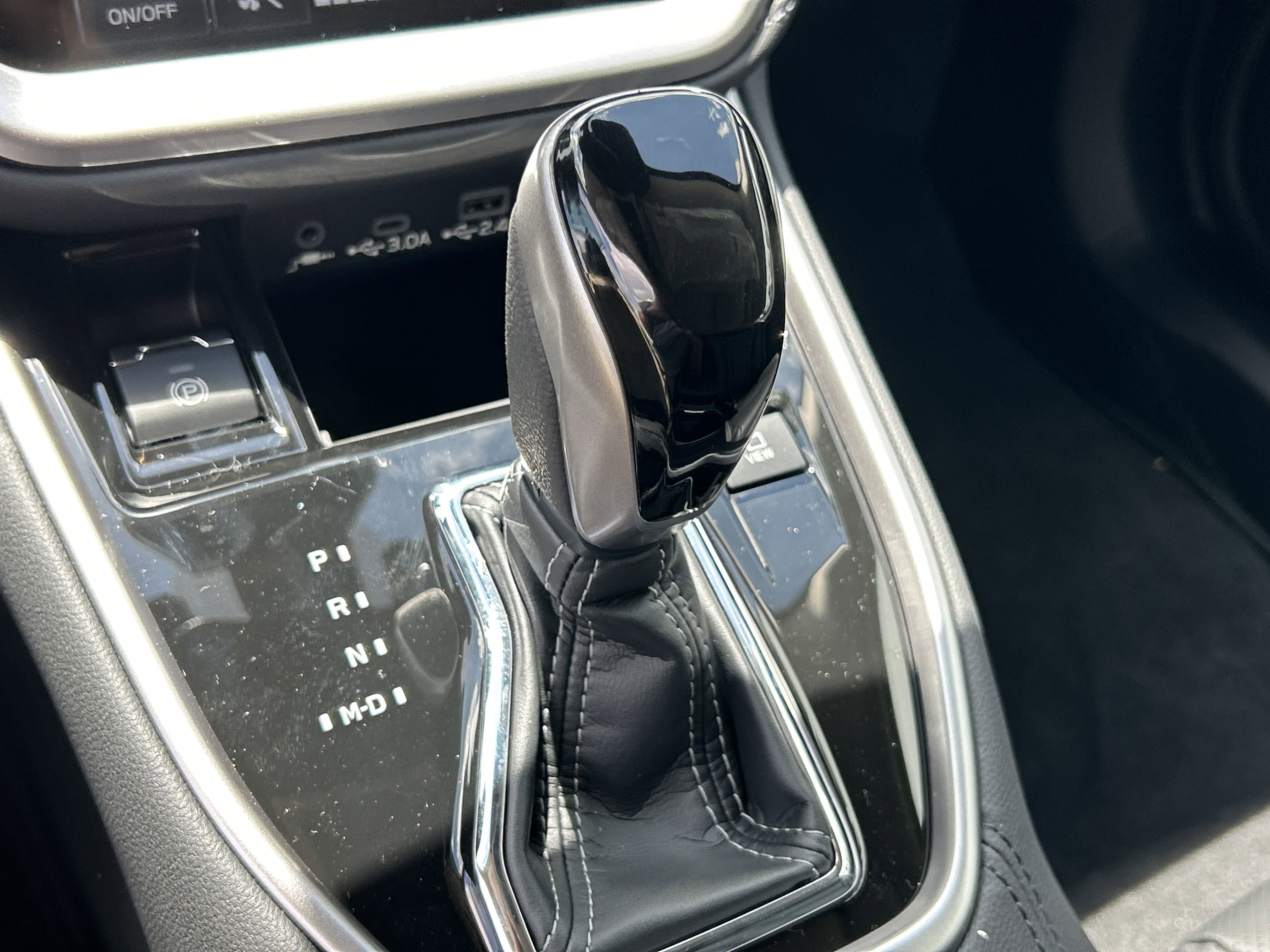 2025 Subaru Outback Touring photo 11