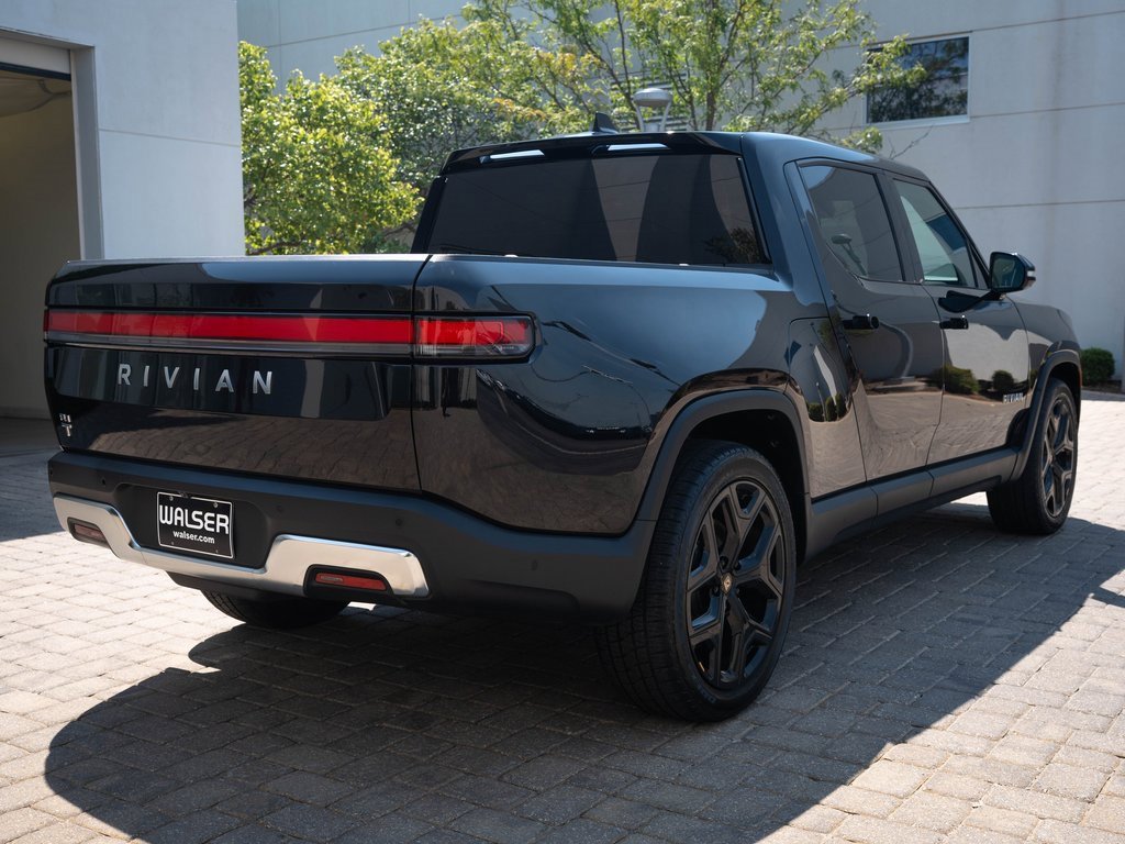 2023 Rivian R1T Adventure photo 7