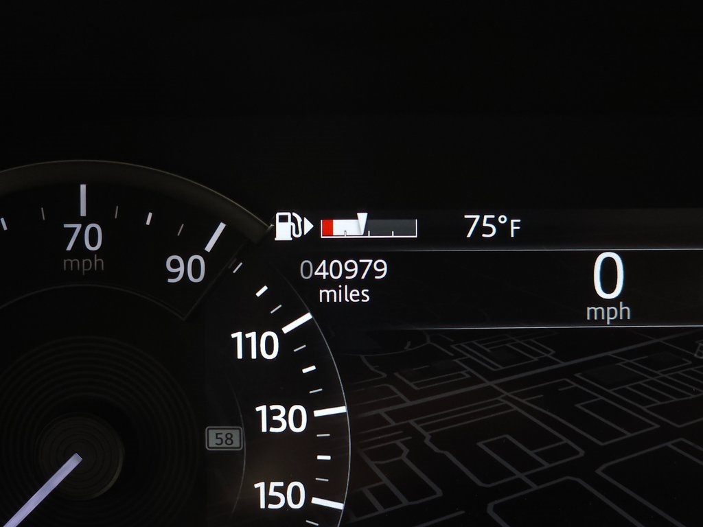 2022 JAGUAR F-PACE - Image 22