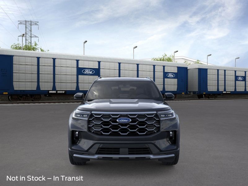 2026 Ford Explorer Platinum photo 2