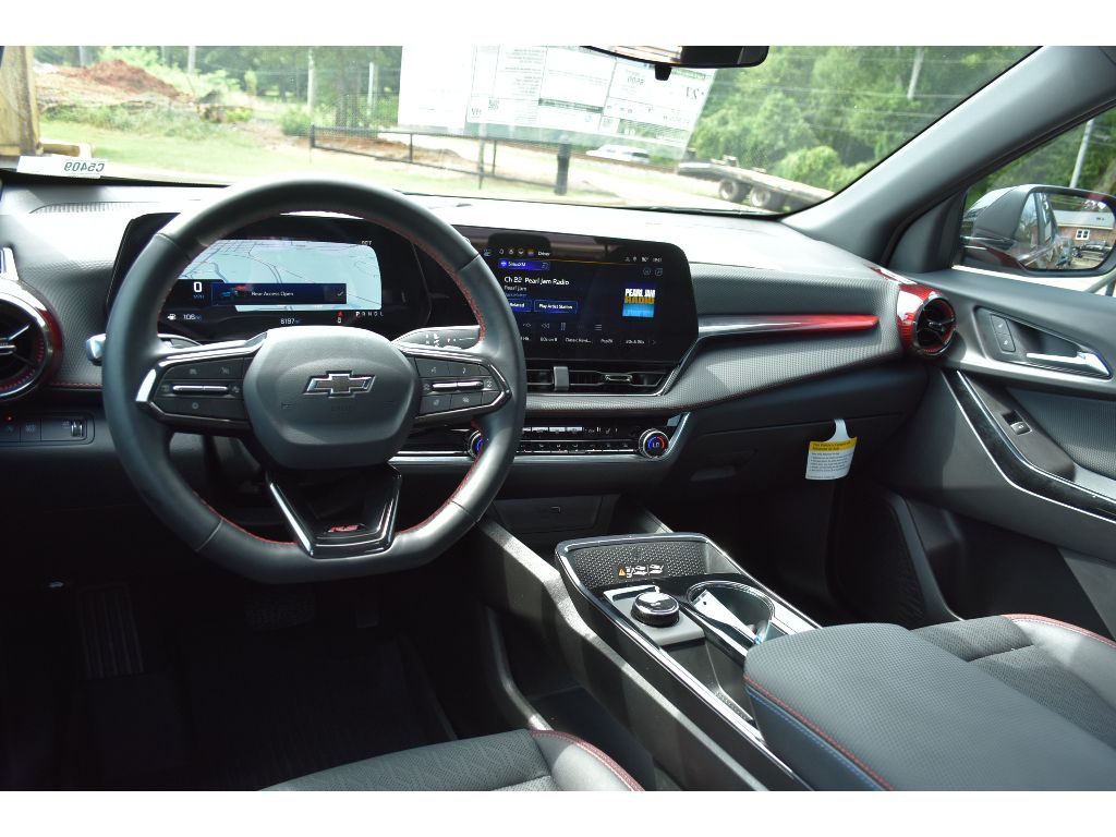 2026 Chevrolet Equinox RS photo 11