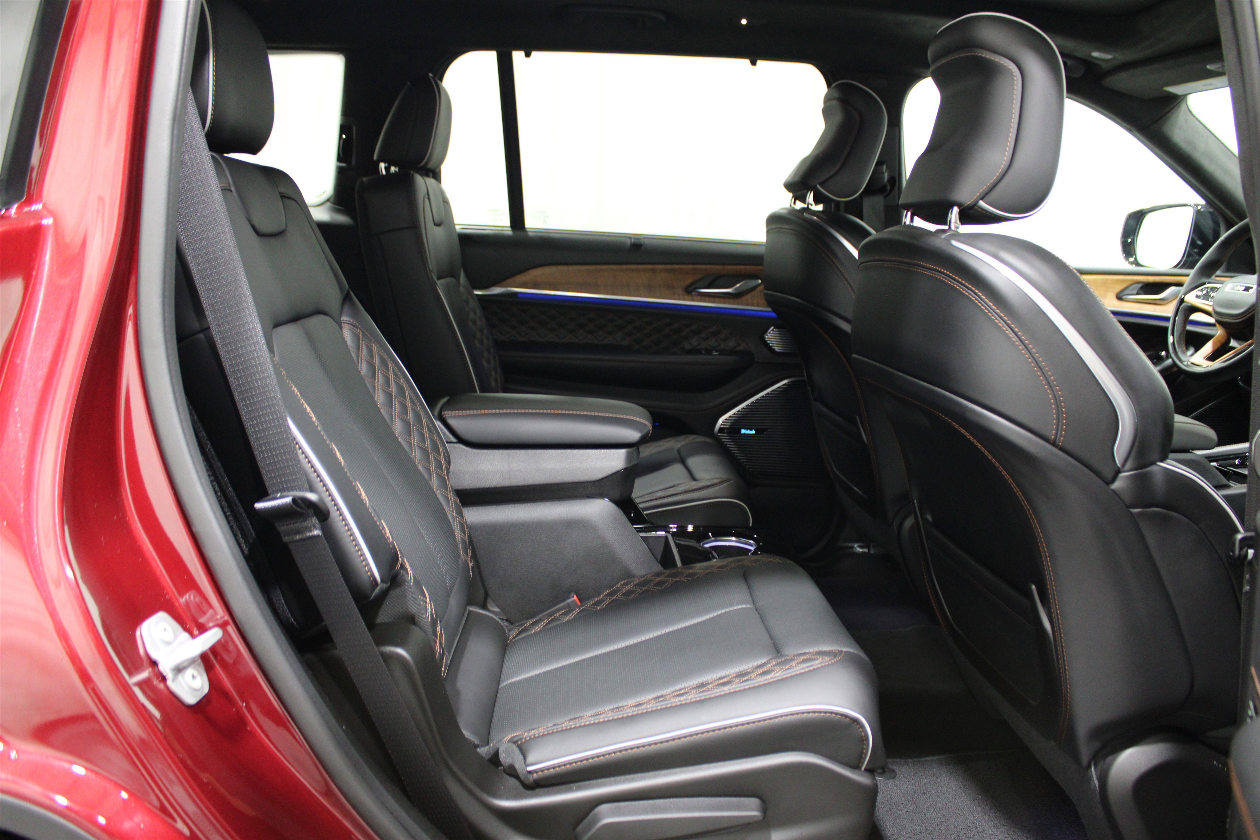 2025 Jeep Grand Cherokee L Summit Reserve photo 24