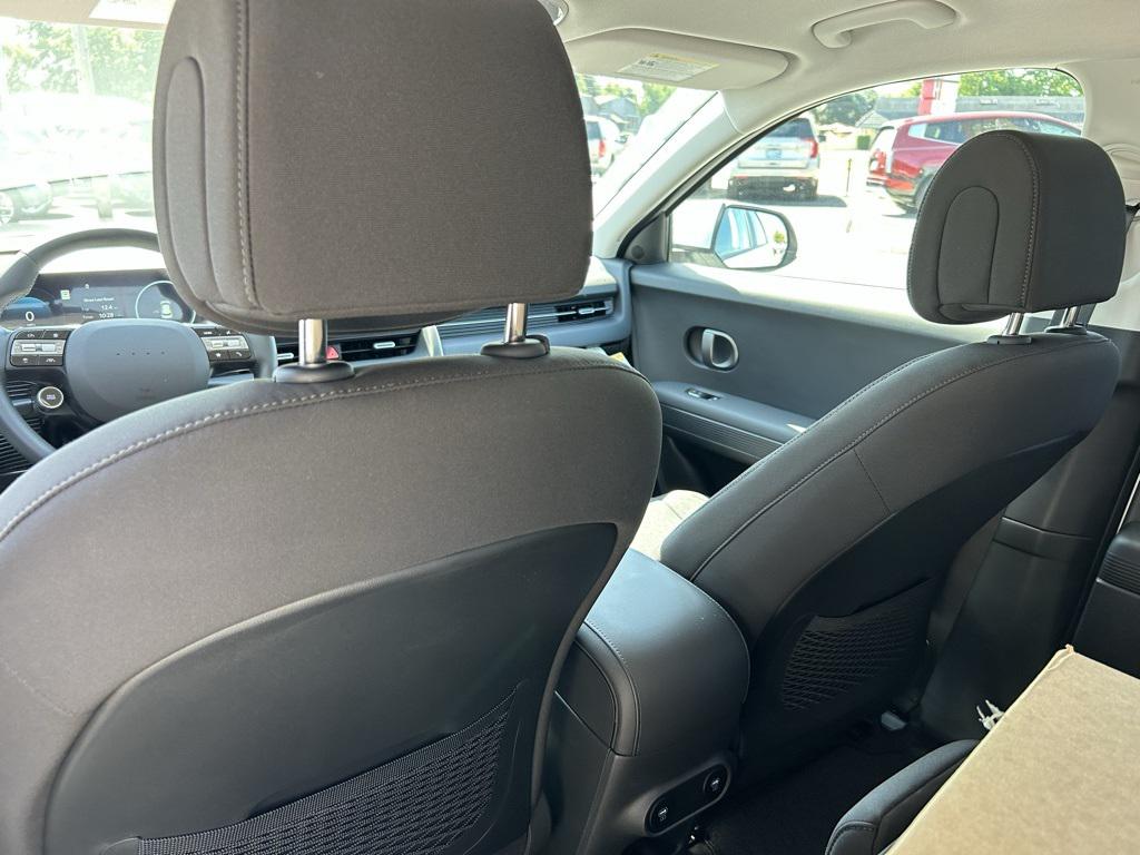 2025 Hyundai Ioniq 5 SE photo 21