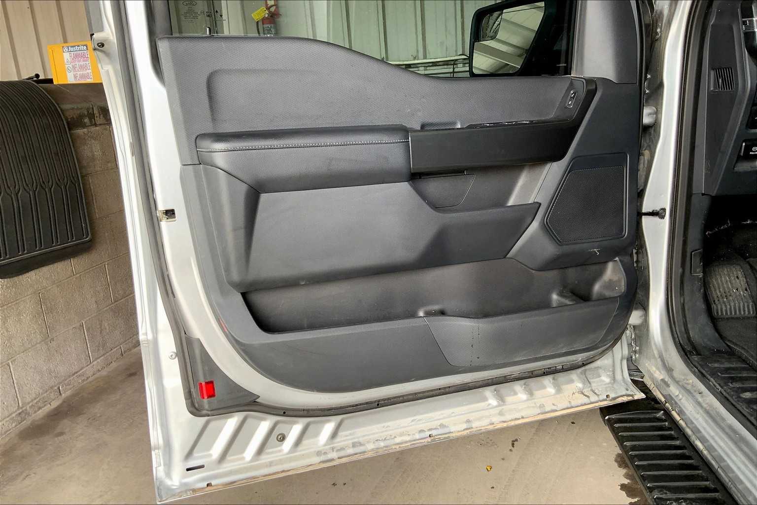 2023 Ford F-150 XL photo 20