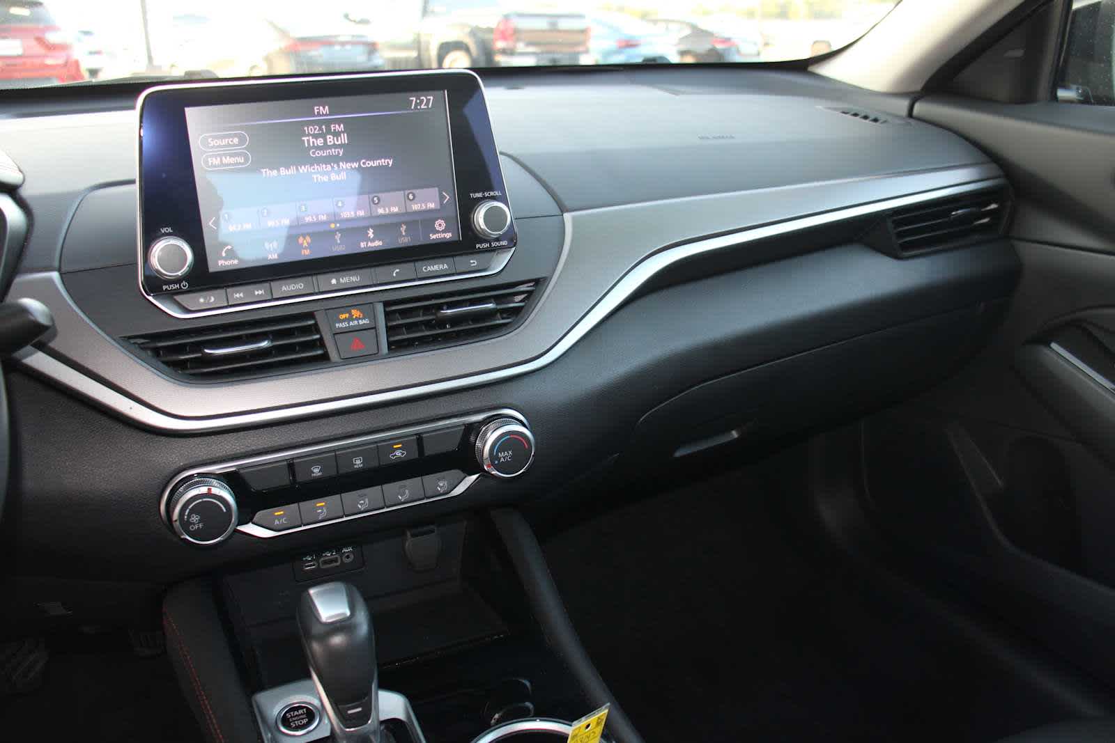 2024 Nissan Altima 2.5 SR photo 22