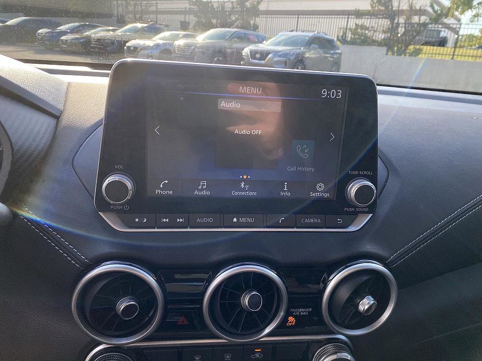 2025 Nissan Sentra SV photo 10