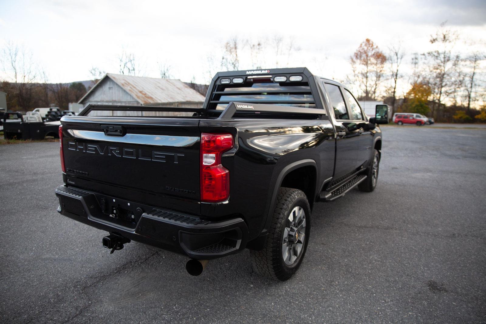 2024 Chevrolet Silverado 2500HD Custom photo 3