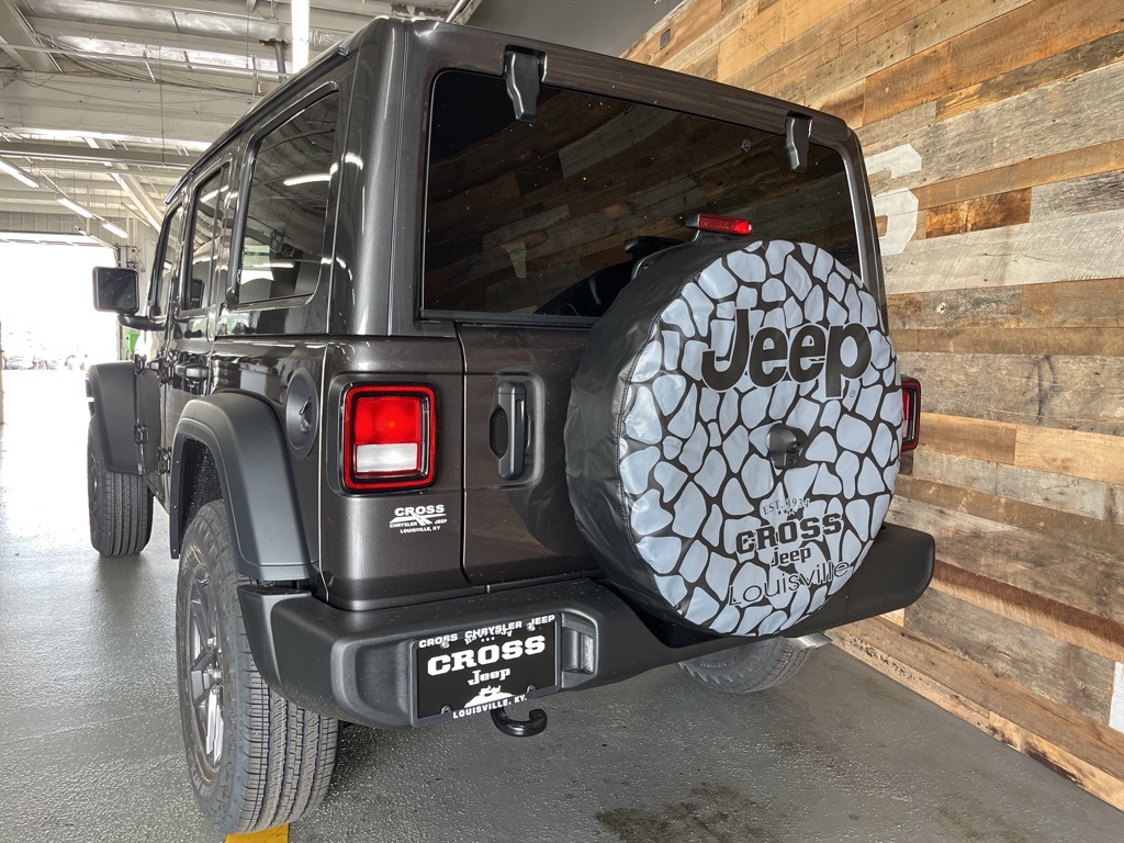2025 Jeep Wrangler Sport S photo 16