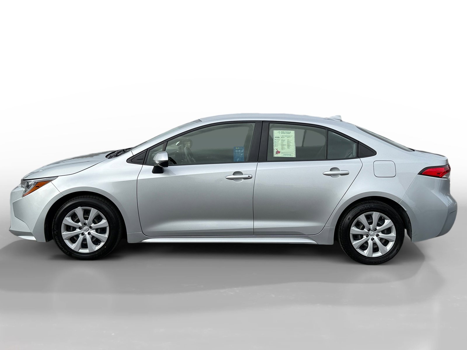 Used 2022 Toyota Corolla LE with VIN JTDEPMAE9N3020420 for sale in Kansas City