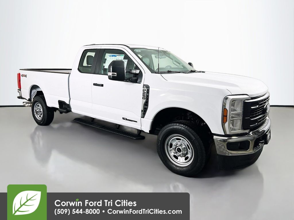 2026 Ford F-250 Super Duty XL's photo