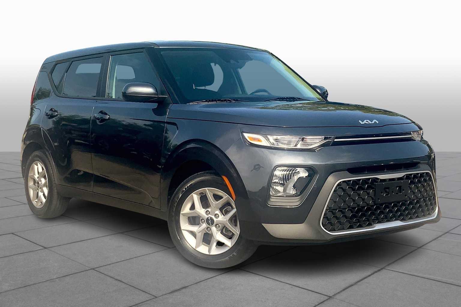 Certified 2022 Kia Soul LX with VIN KNDJ23AU0N7828257 for sale in Kansas City