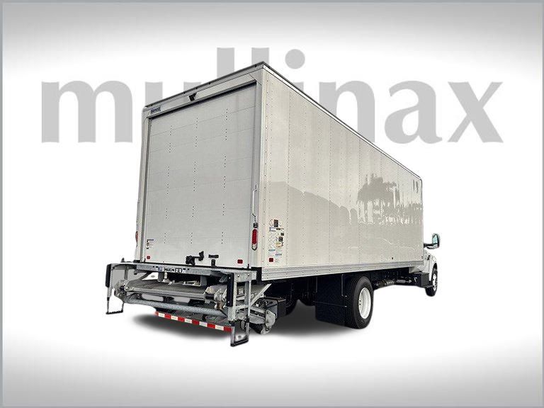 2025 Ford F-750 SuperCab Base photo 11