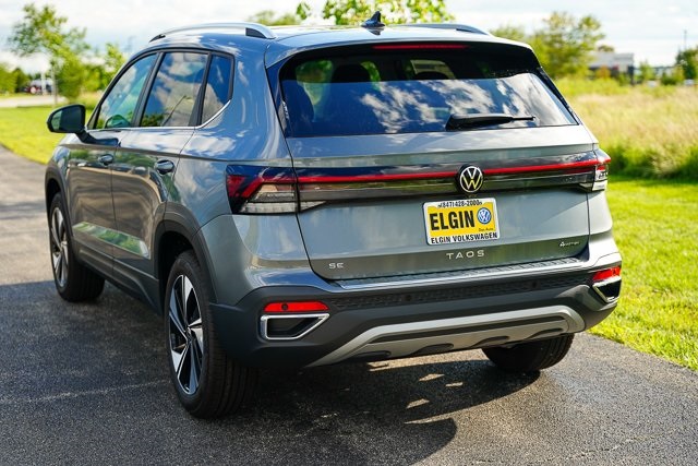 2025 Volkswagen Taos SE photo 20
