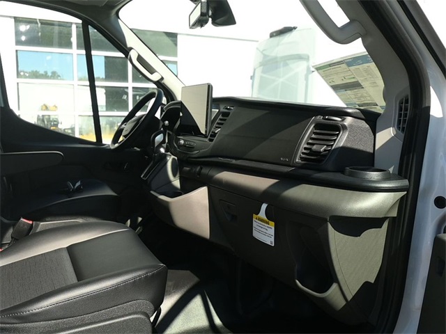2026 Ford Transit Cargo photo 2