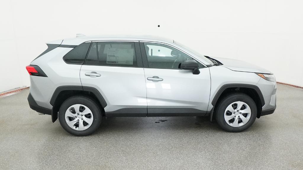 2025 Toyota RAV4 LE photo 25