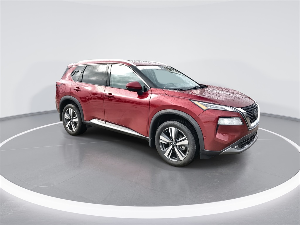 2022 Nissan Rogue SL photo 2