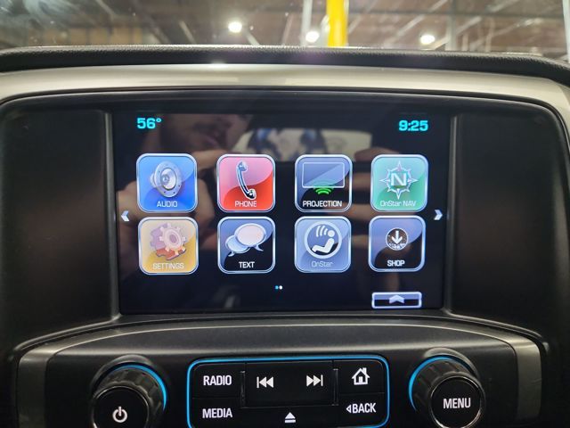 2017 Chevrolet Silverado 1500 LT photo 21