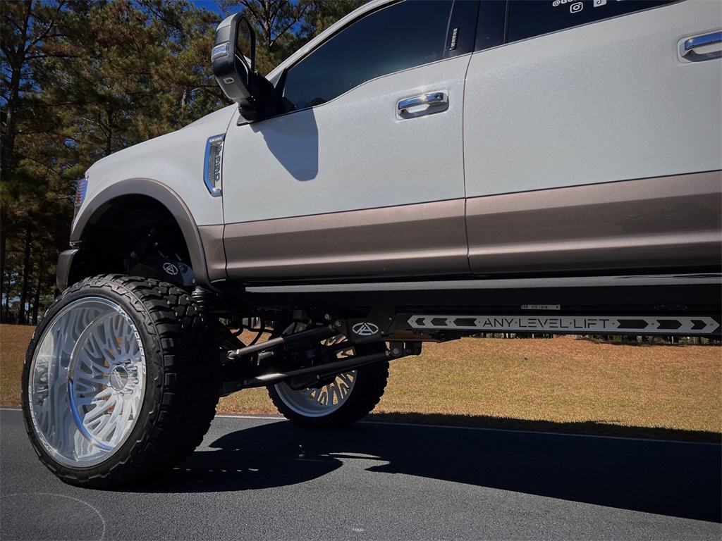 2022 Ford F-350 photo 13