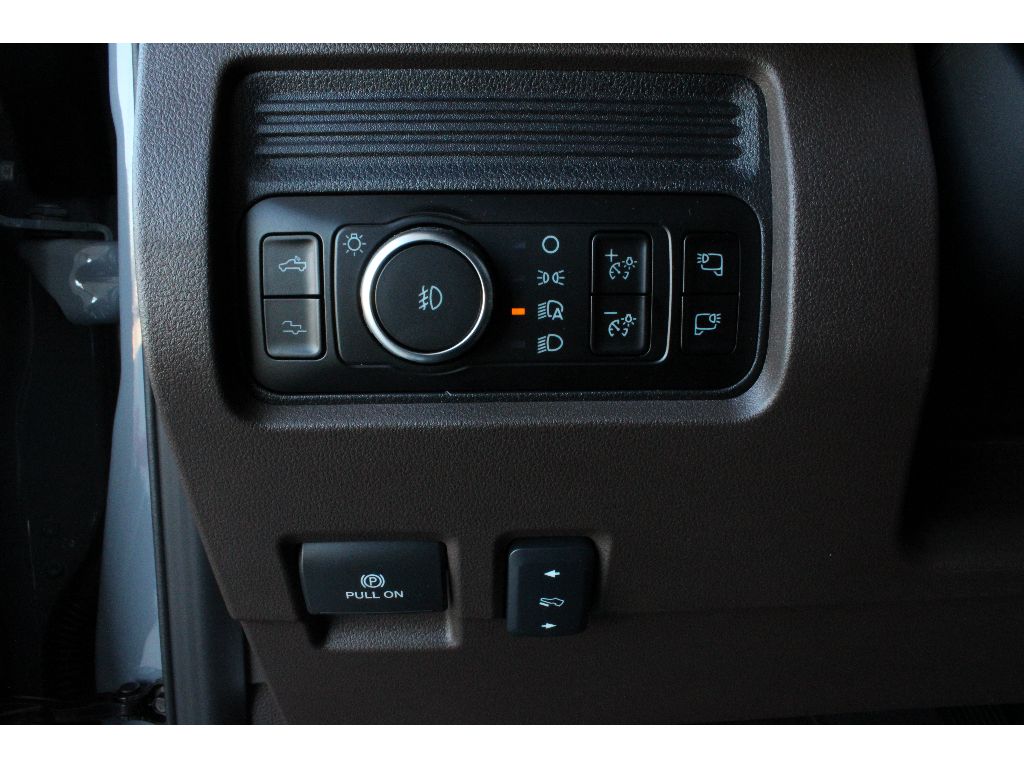 2026 Ford F-250 King Ranch photo 4