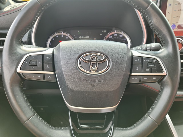 2023 Toyota Highlander XSE photo 27