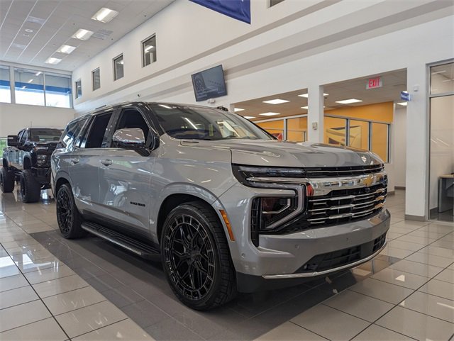2025 Chevrolet Tahoe Premier's photo
