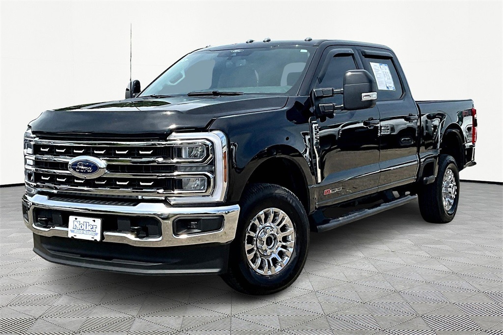 Used 2025 Ford F-250 Super Duty Lariat with VIN 1FT8W2BM1SEC05216 for sale in Kansas City