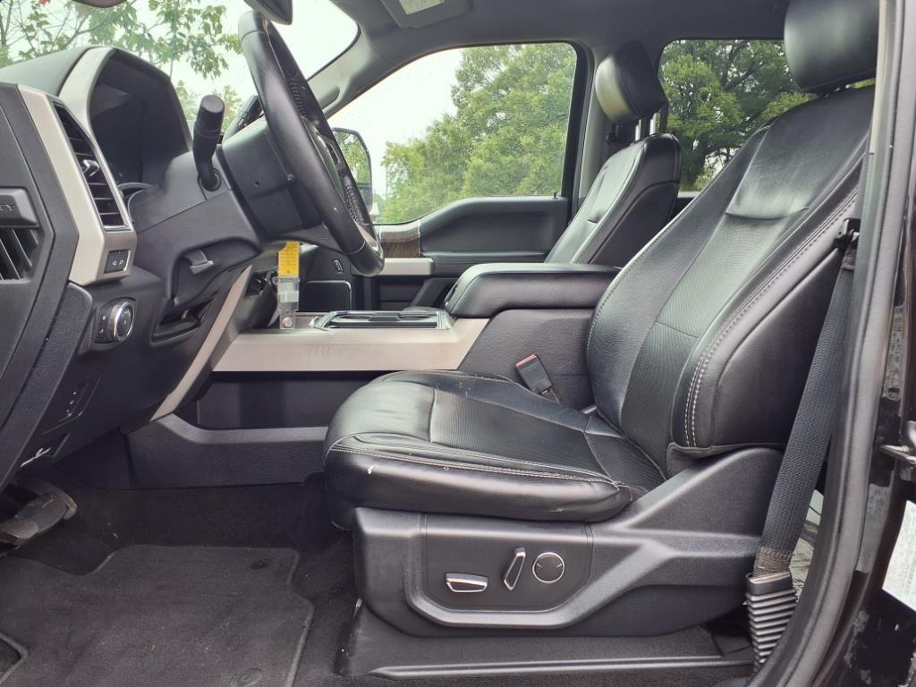 2019 Ford F-250 Lariat photo 3