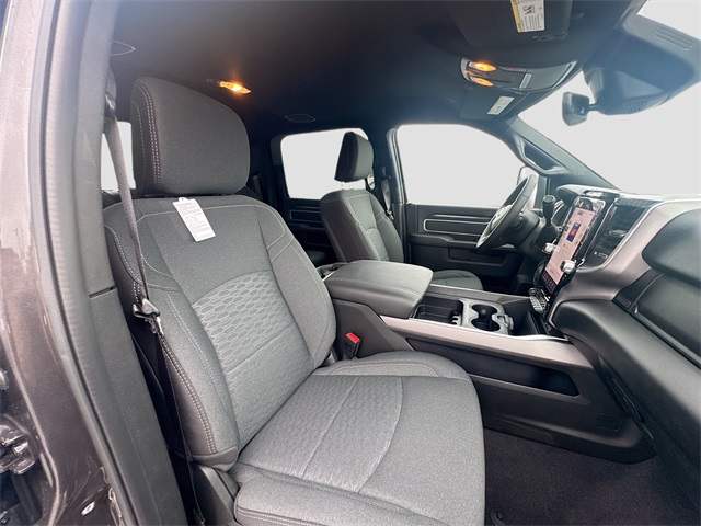 2026 Ram 2500 Big Horn photo 21