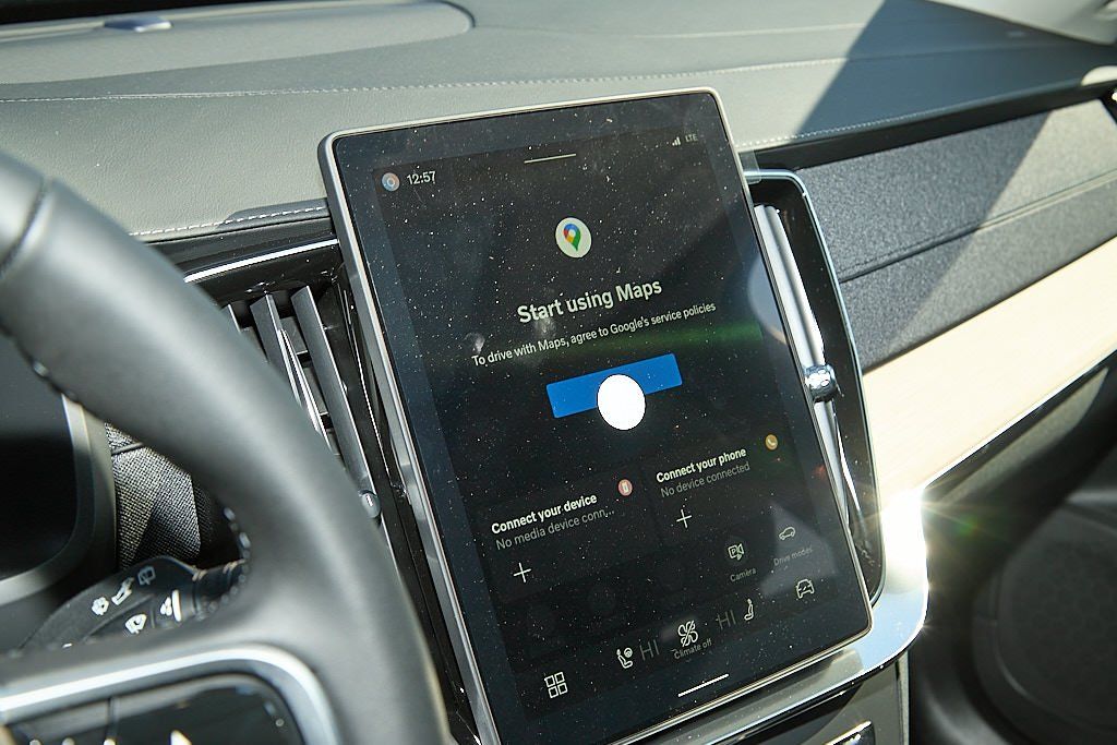 2026 VOLVO XC90 - Image 14