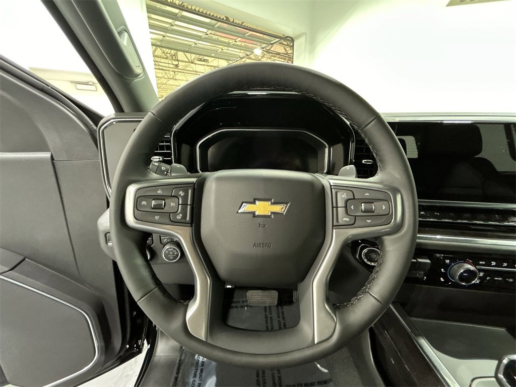 2026 Chevrolet Silverado 1500 LTZ photo 10