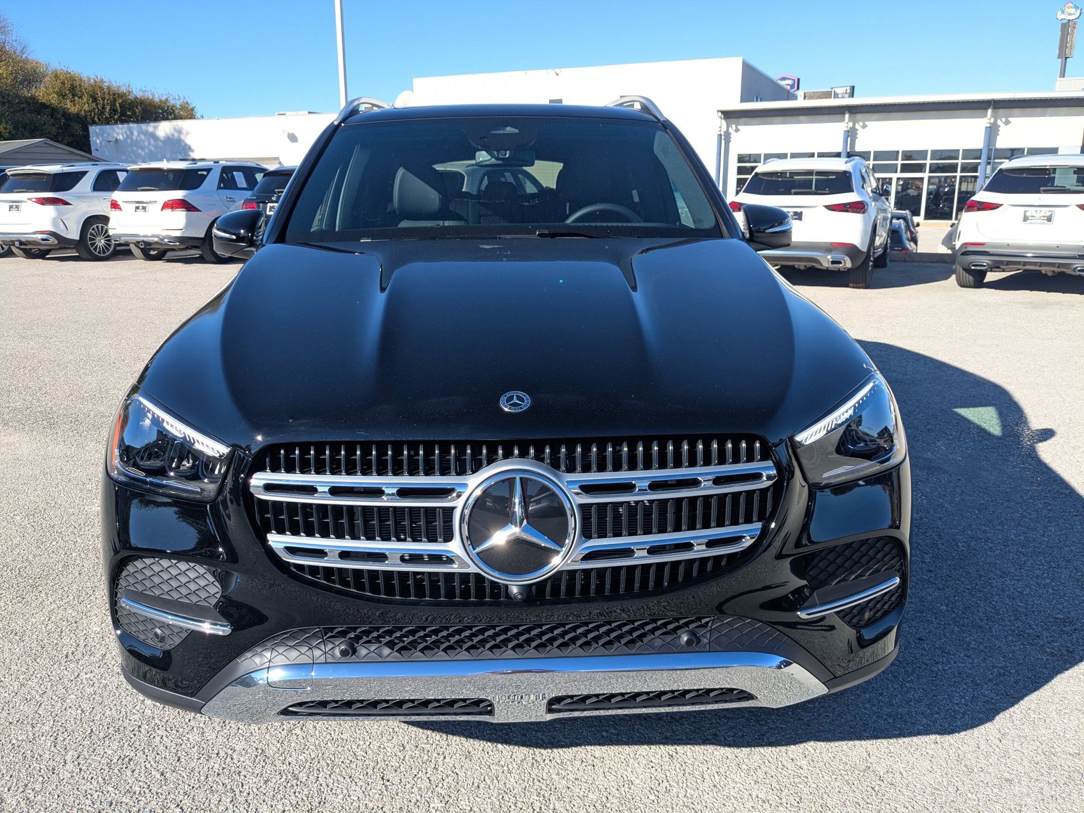 2026 Mercedes Benz GLE 350 4MATIC photo 2