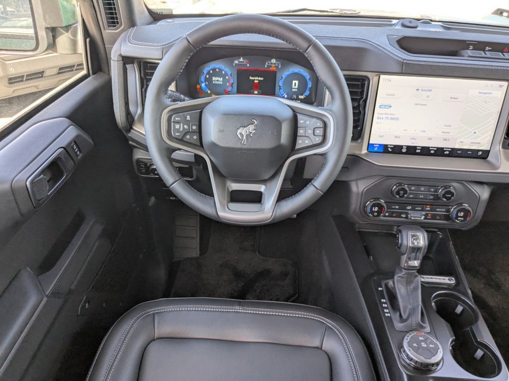 2025 Ford Bronco Outer Banks photo 16