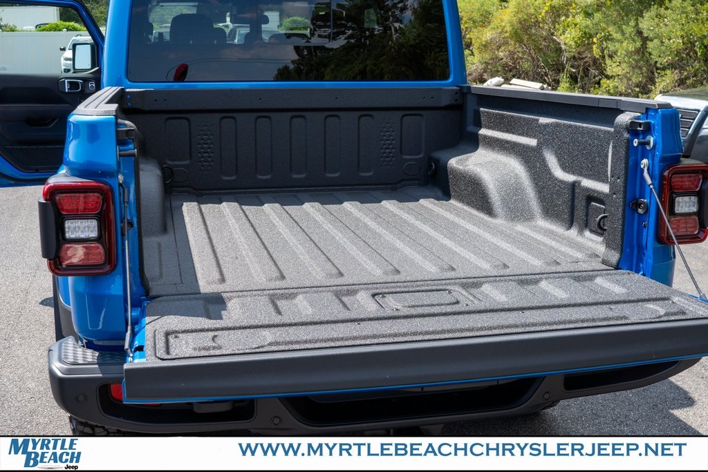 2025 Jeep Gladiator Sport photo 28