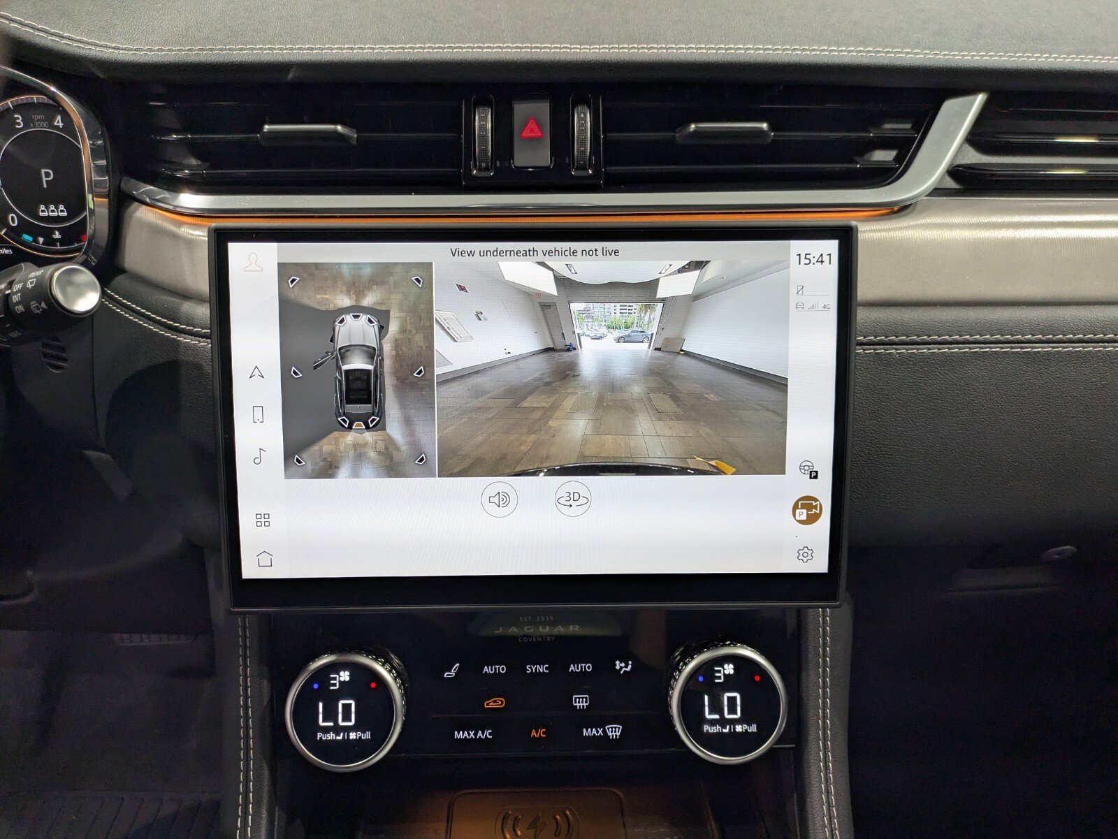 2026 Jaguar F-PACE R-Dynamic S P250 photo 17