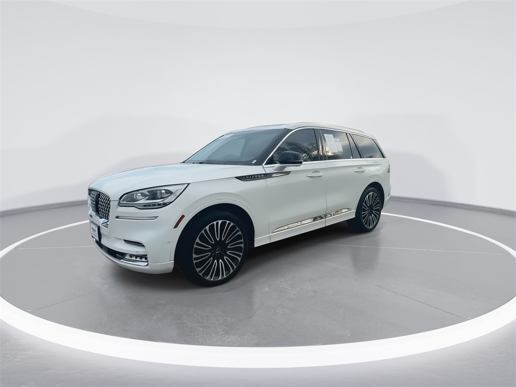 2023 Lincoln Aviator Black Label photo 4