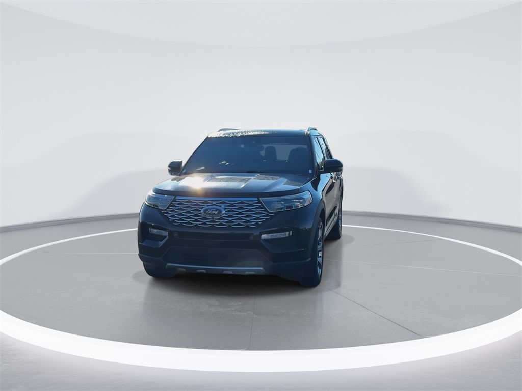 2020 Ford Explorer Platinum photo 3