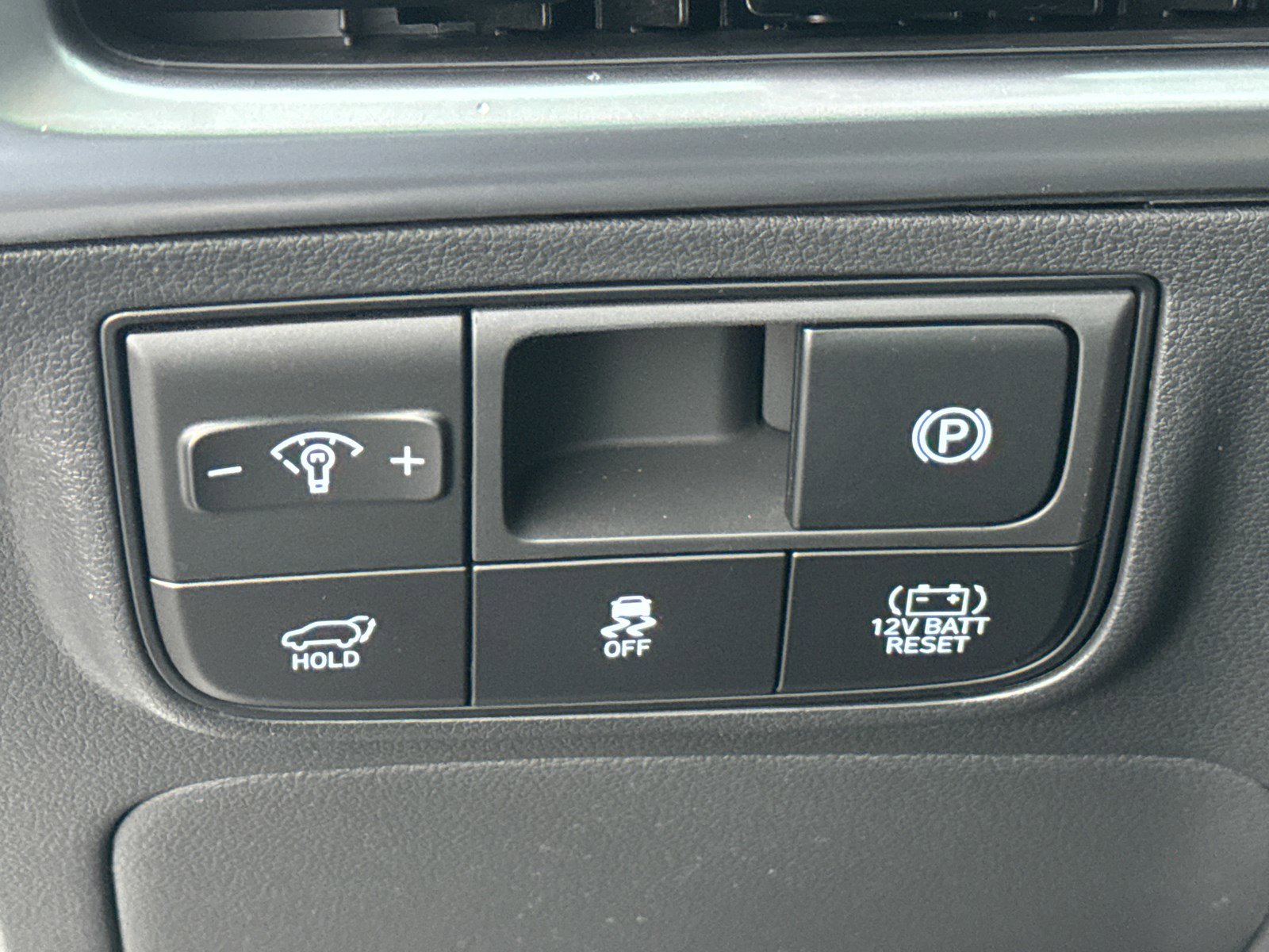 2025 Hyundai Tucson Hybrid SEL Convenience photo 26
