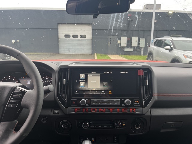 2025 Nissan Frontier PRO-4X photo 12