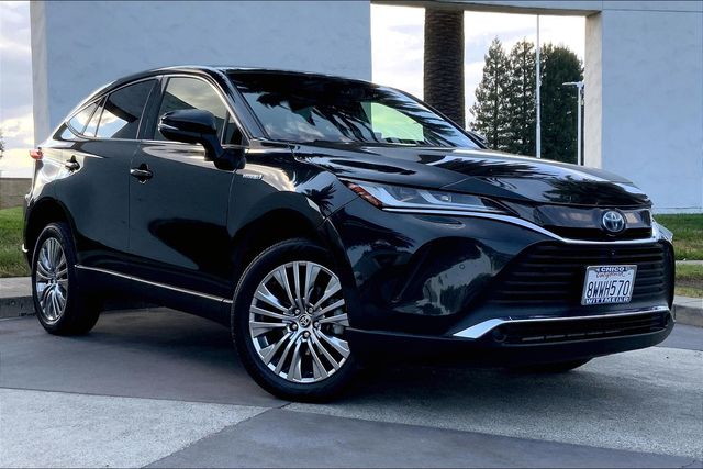 2021 Toyota Venza Limited photo 2