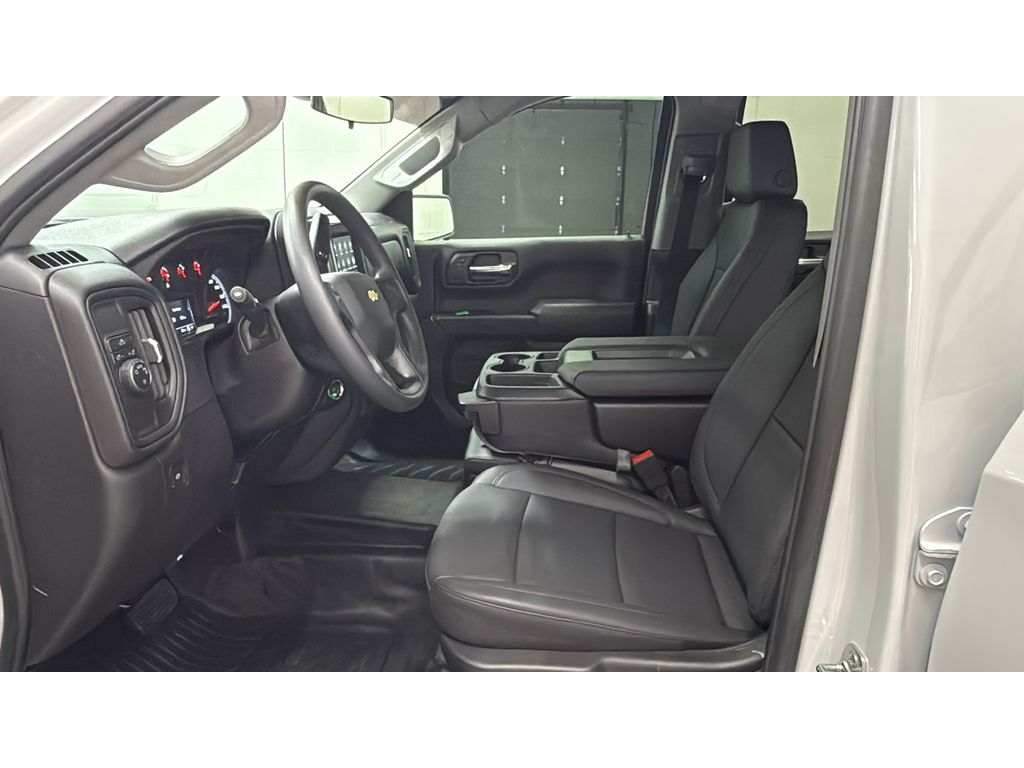 2025 Chevrolet Silverado 1500 Work Truck photo 13