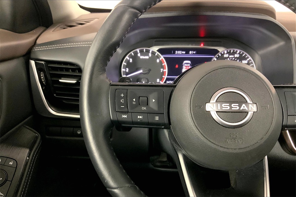 2023 Nissan Rogue SV photo 18