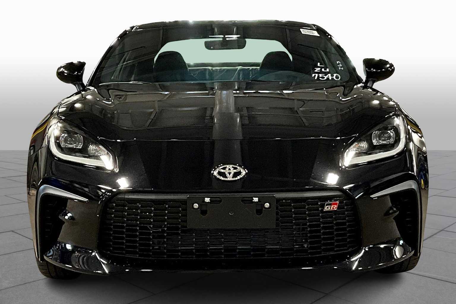 2025 Toyota GR86 Premium photo 3