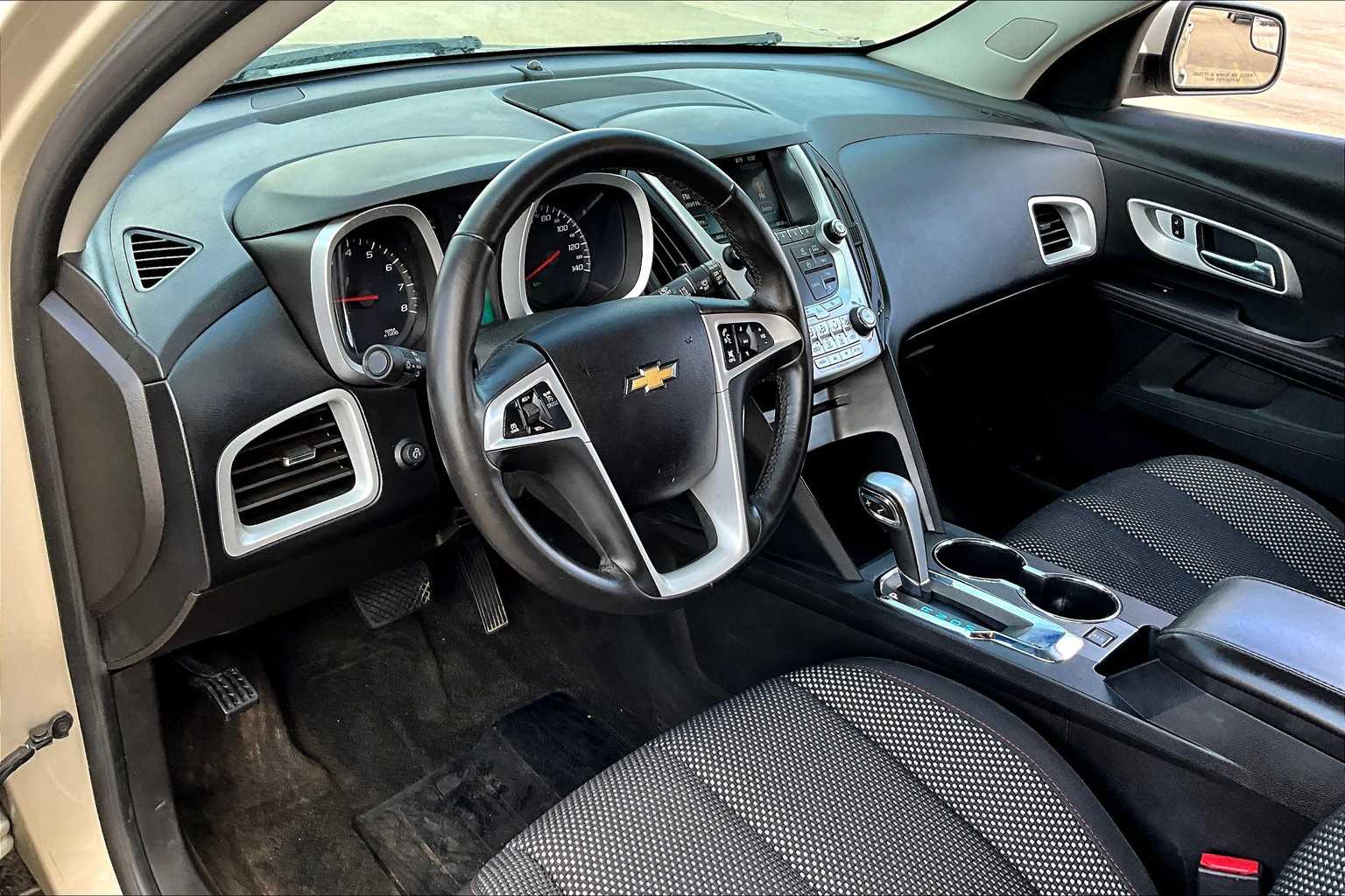 2013 Chevrolet Equinox LT photo 15