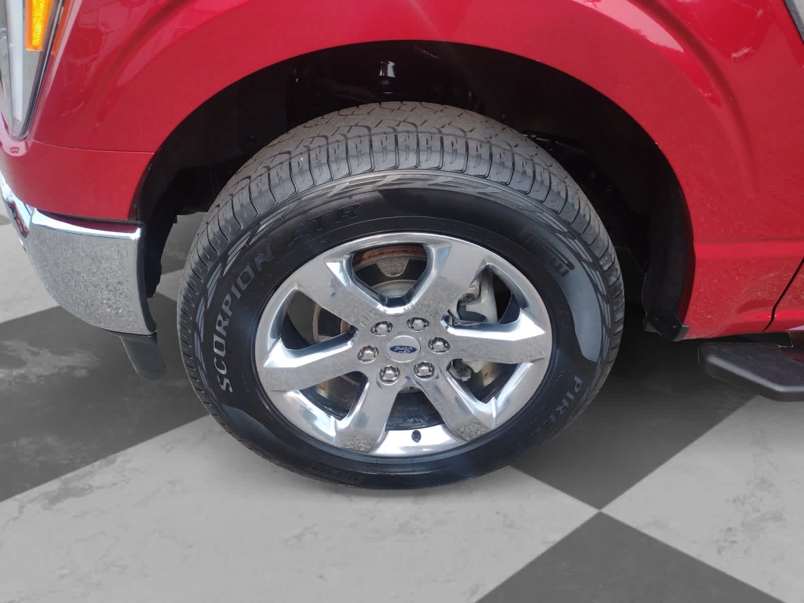 2021 Ford F-150 XLT photo 9