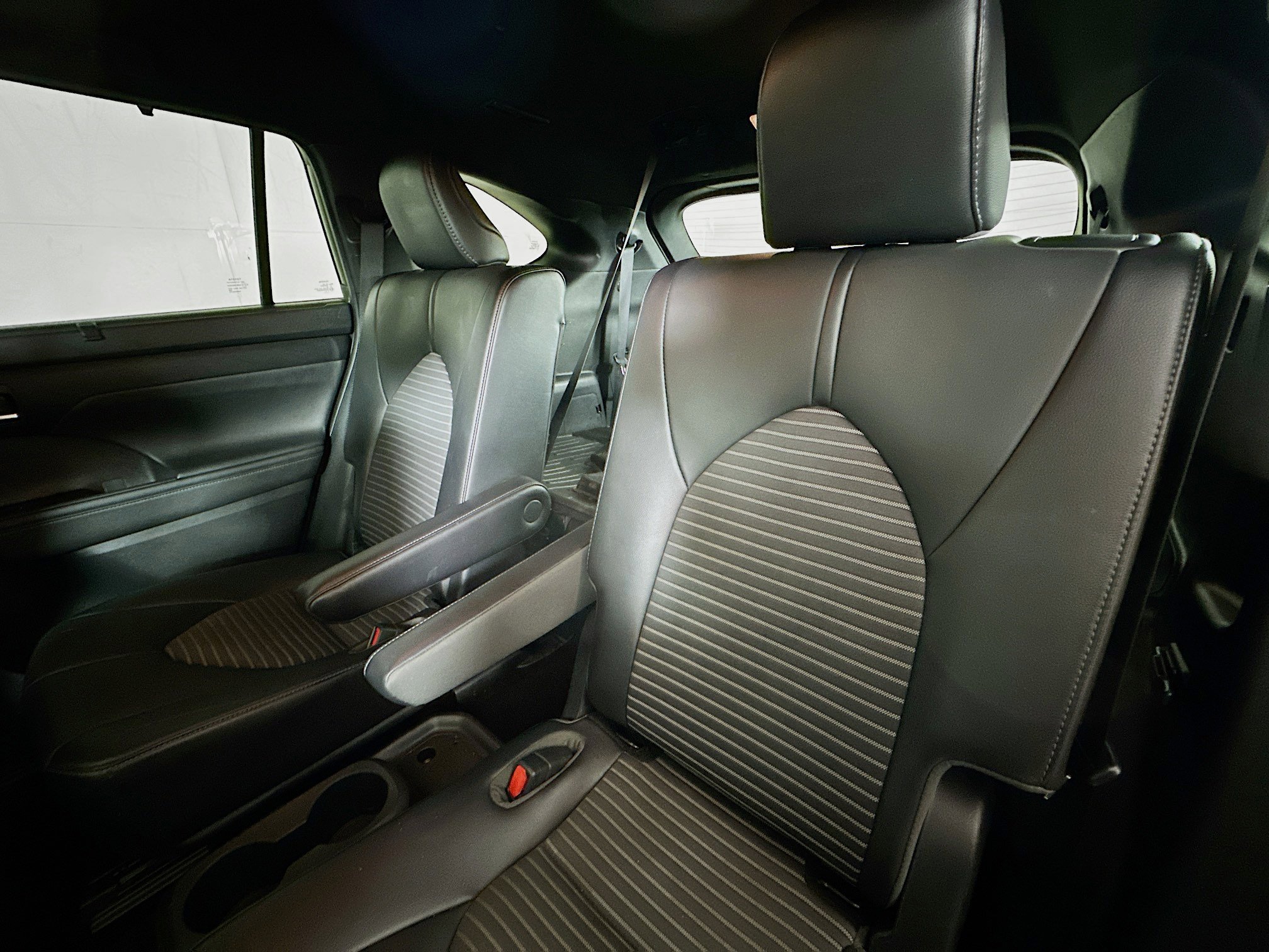 2021 Toyota Highlander XSE photo 19