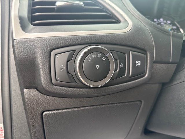 2024 Ford Edge SEL photo 11