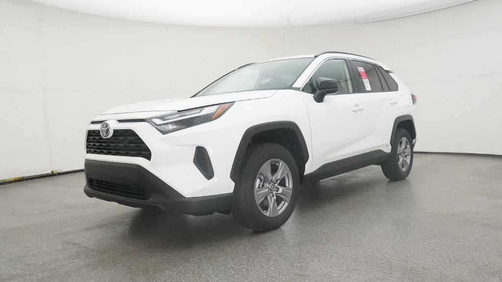 2025 Toyota RAV4 Hybrid LE photo 4