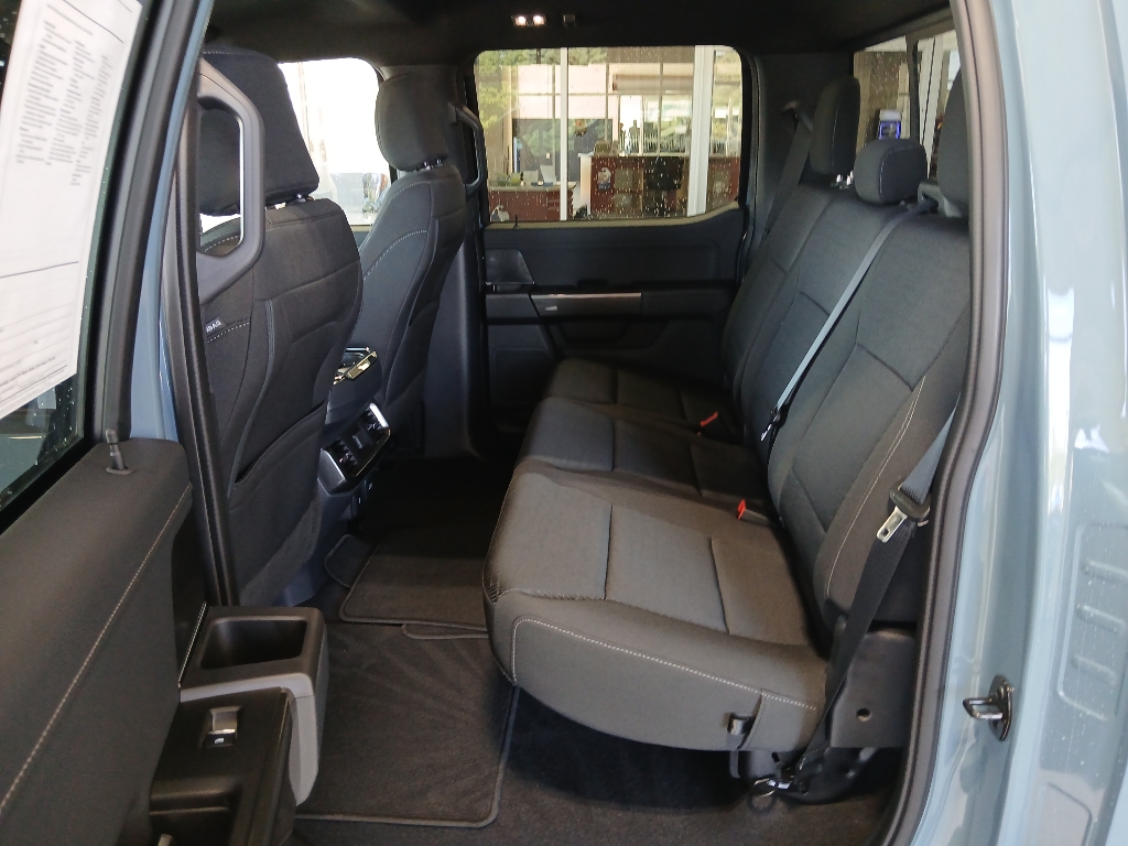 2023 Ford F-150 XLT photo 10