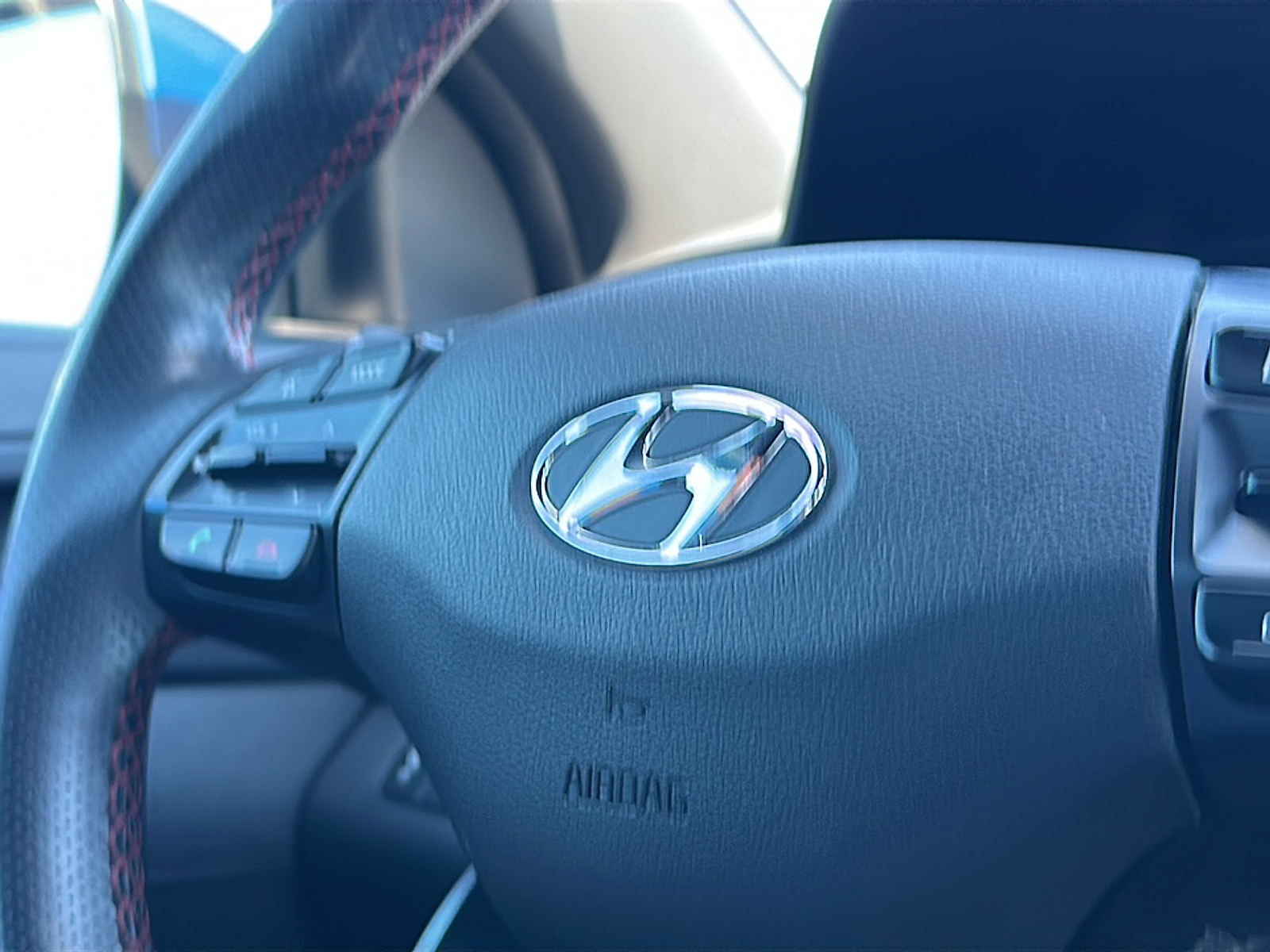 2018 Hyundai Elantra Sport photo 4