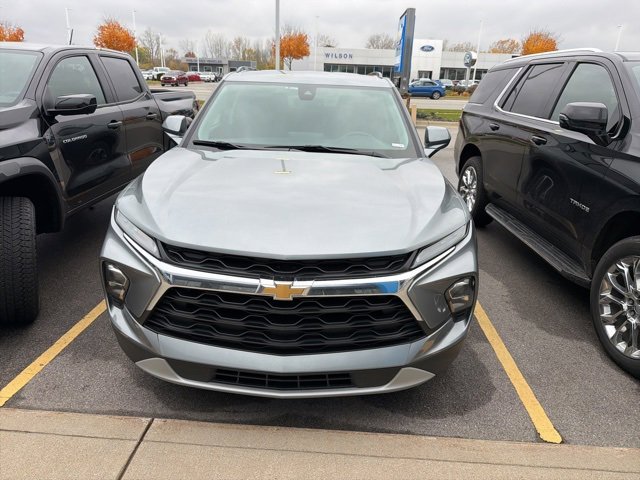 2024 Chevrolet Blazer 2LT photo 2